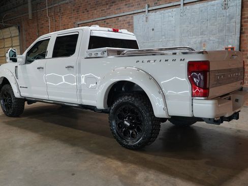 Used 2020 Ford F350 Platinum w/ FX4 Off-Road Package AWD/4WD image 10