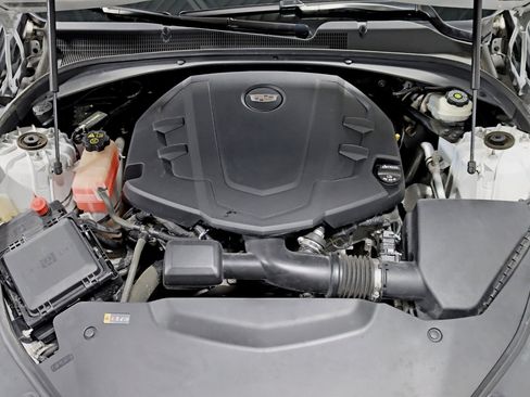 Used 2018 Cadillac CTS Luxury image 35