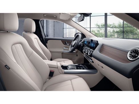 Certified 2023 Mercedes-Benz GLA 250 4MATIC image 34