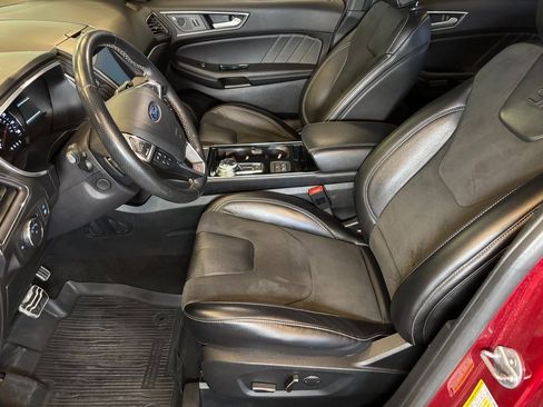 Used 2019 Ford Edge ST w/ Equipment Group 401A image 21