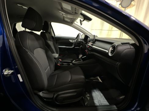 Used 2023 Kia Forte LXS w/ LXS Technology Package FWD image 35