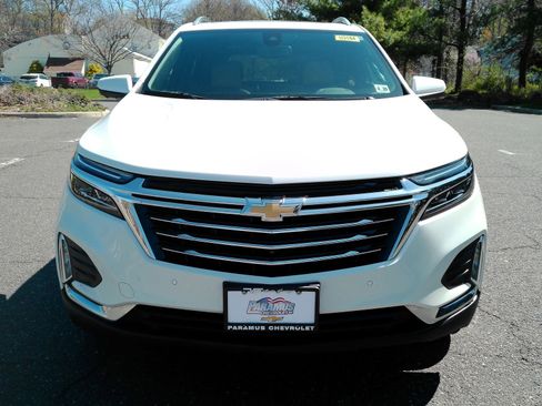 Certified 2024 Chevrolet Equinox Premier image 3