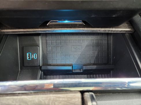 Used 2021 Ford Expedition Max Limited AWD/4WD image 58