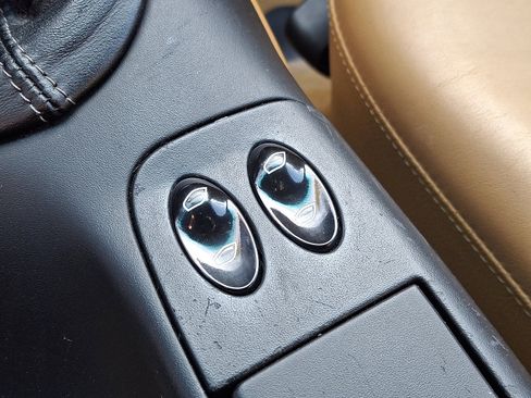 Used 2001 Porsche Boxster image 23