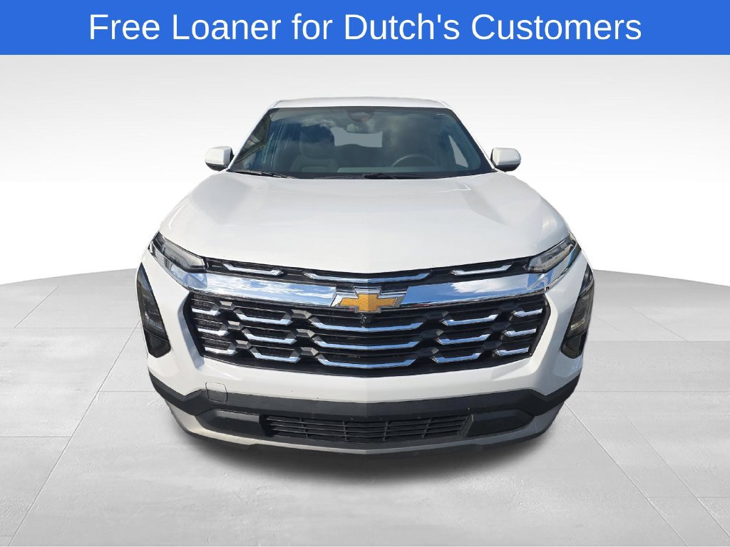 Used 2026 Chevrolet Equinox LT AWD/4WD image 9