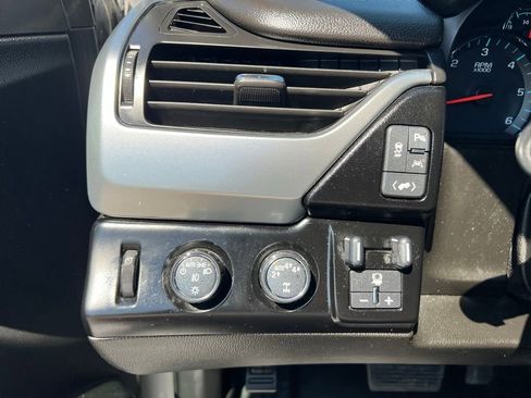 Used 2019 Chevrolet Tahoe Premier AWD/4WD image 45