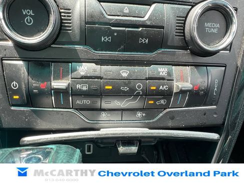 Used 2017 Ford Explorer XLT w/ Equipment Group 202A FWD image 15