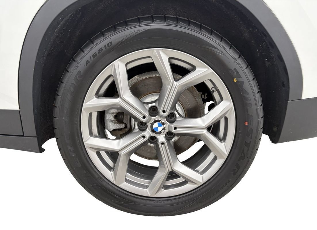 Used 2020 BMW X3 xDrive30i w/ Premium Package AWD/4WD image 9