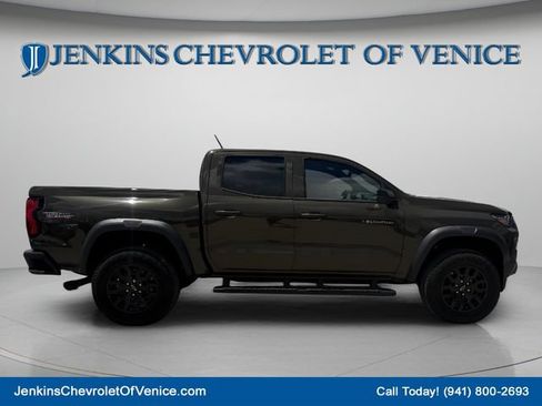 Used 2024 Chevrolet Colorado Trail Boss w/ Advanced Trailering Package AWD/4WD image 3
