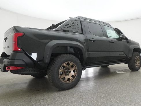 New 2025 Toyota Tacoma 4x4 Double Cab Hybrid image 21