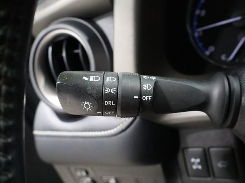 Used 2016 Toyota RAV4 XLE image 34