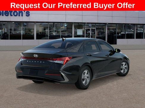 New 2026 Hyundai Elantra SE image 4