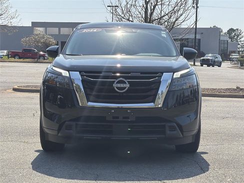 Used 2024 Nissan Pathfinder S AWD/4WD image 29