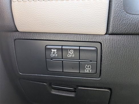 Used 2017 MAZDA MAZDA6 Grand Touring image 23