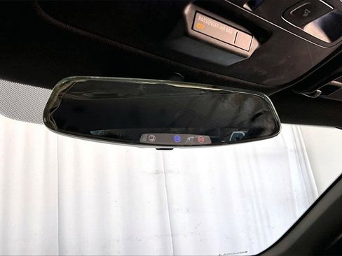 Used 2018 Chevrolet Camaro LT w/ RS Package image 17