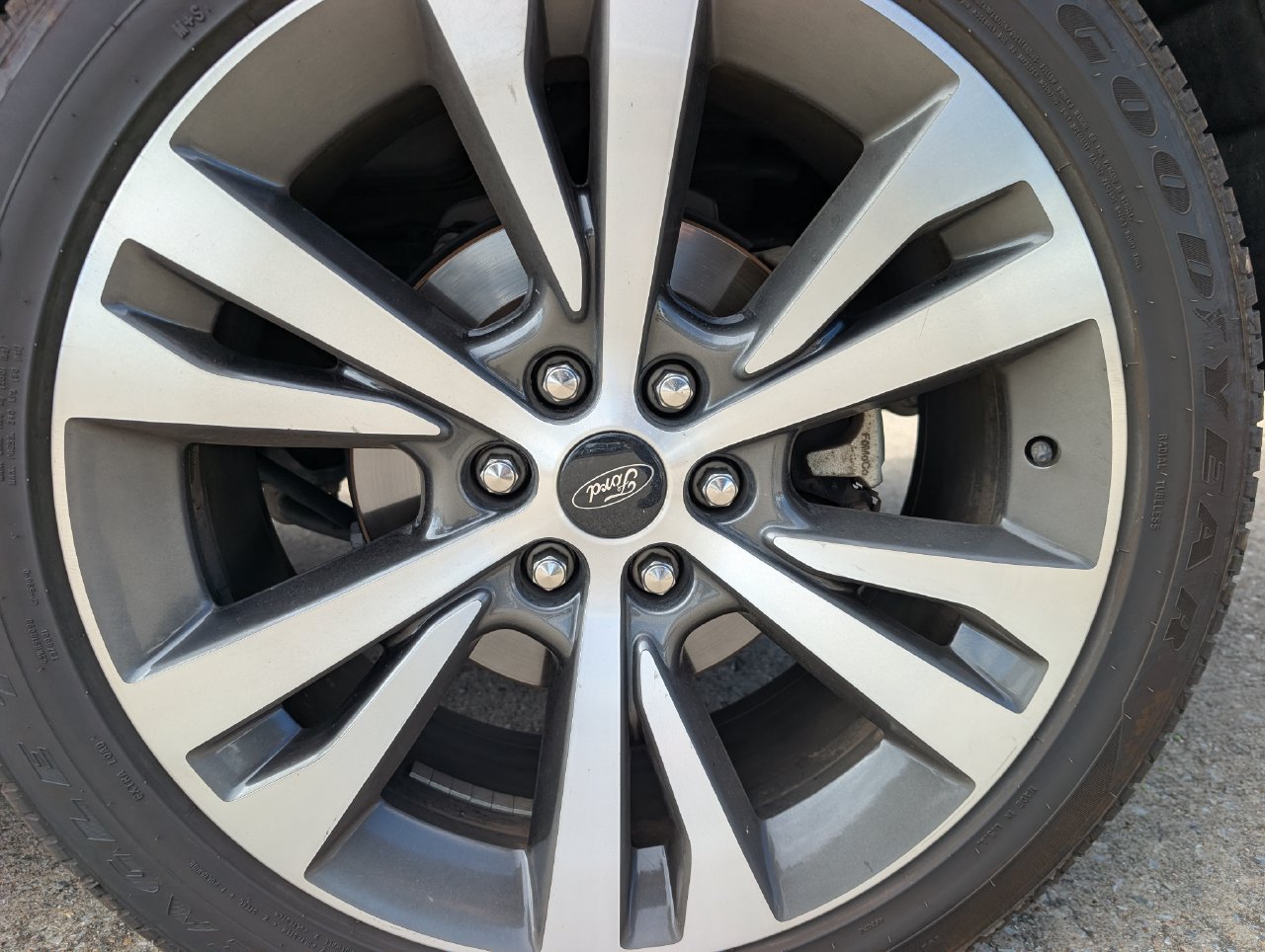 Used 2021 Ford Expedition Limited RWD image 7