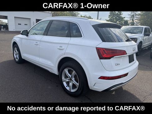 Used 2023 Audi Q5 2.0T Premium w/ Convenience Package AWD/4WD image 3