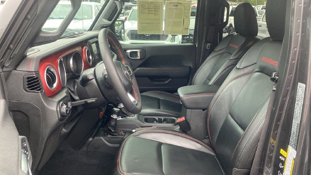 Used 2023 Jeep Gladiator Rubicon w/ Cold Weather Group AWD/4WD image 16