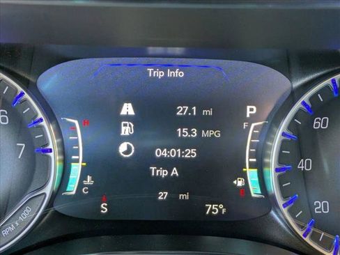 New 2026 Chrysler Pacifica Limited w/ S Appearance Package FWD image 11