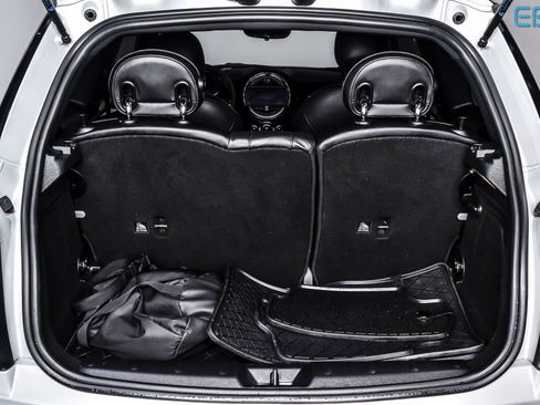 Used 2021 MINI Cooper SE w/ 8.8" Touchscreen Nav Package image 13