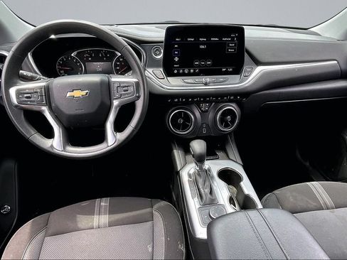 Used 2024 Chevrolet Blazer LT w/ Convenience Package FWD image 12
