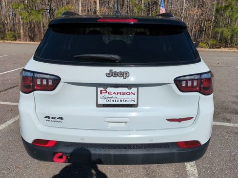 Used 2024 Jeep Compass Trailhawk image 5