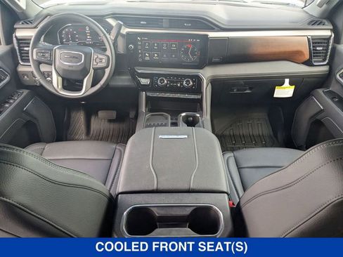 New 2025 GMC Sierra 3500 Denali w/ Denali Reserve Package image 31