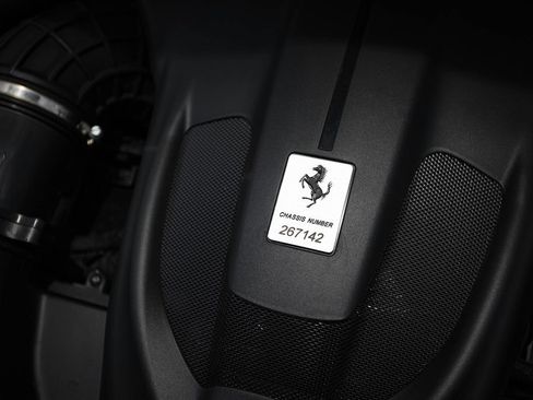 Certified 2021 Ferrari Roma RWD image 23