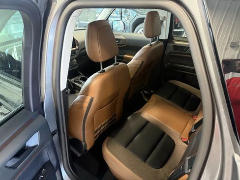 Used 2025 Ford Bronco Sport Outer Banks image 13