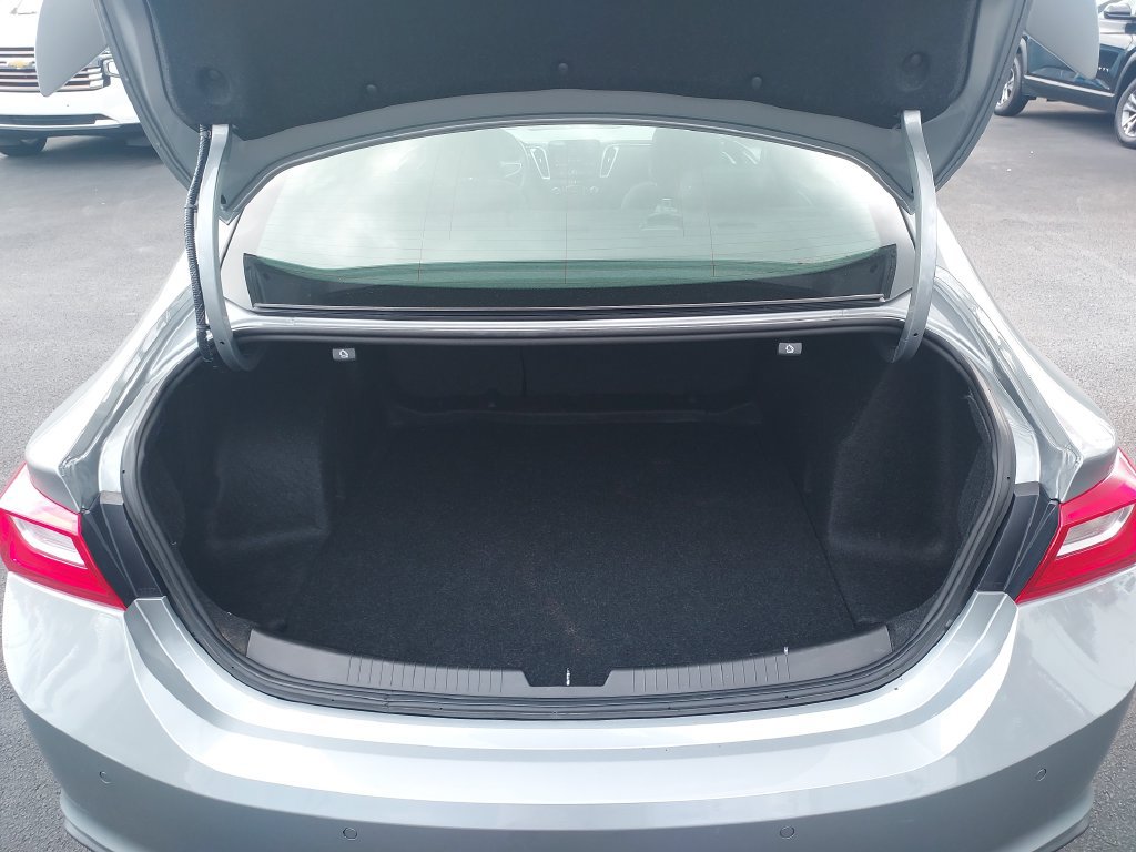 Used 2024 Chevrolet Malibu RS FWD image 10