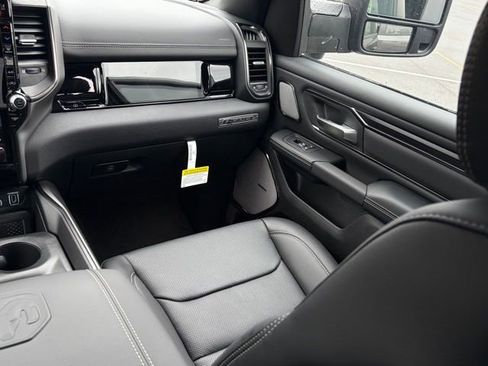 New 2026 RAM 1500 Rebel w/ Rebel Level 2 Equipment Group AWD/4WD image 38