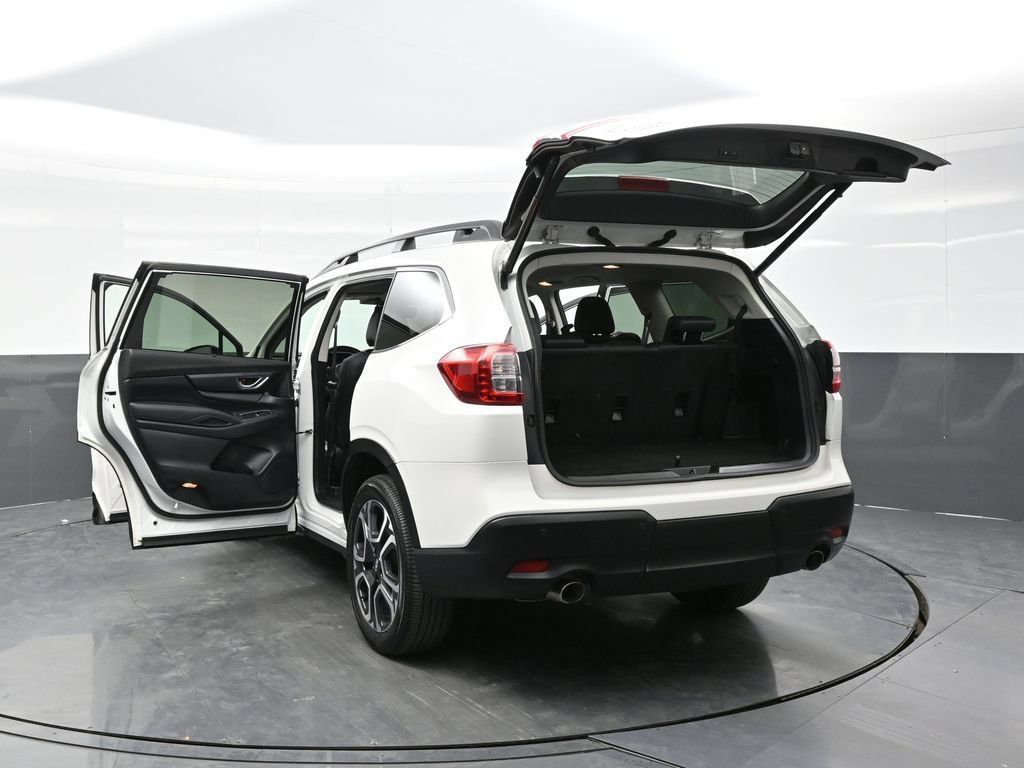 Used 2023 Subaru Ascent Limited AWD/4WD image 43