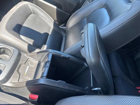 Used 2022 GMC Canyon AT4 AWD/4WD image 31