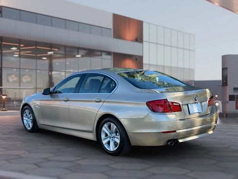 Used 2013 BMW 528i Sedan image 4