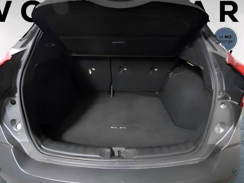Used 2020 Nissan Kicks SR FWD image 15
