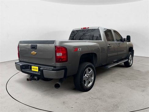 Used 2012 Chevrolet Silverado 2500 LTZ w/ Suspension Package, Off-Road image 5