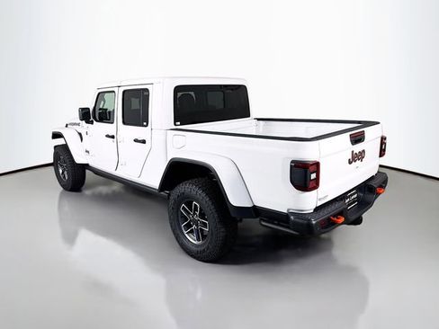 New 2026 Jeep Gladiator Mojave image 5