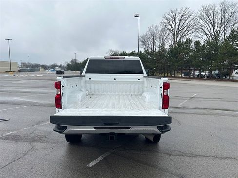 Used 2022 Chevrolet Silverado 2500 LT w/ Fleet Comfort Package image 16