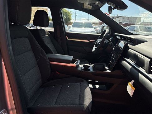 New 2026 GMC Terrain Elevation image 24