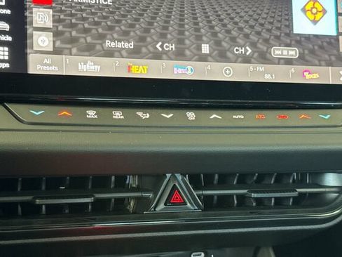 New 2026 Dodge Charger R/T AWD/4WD image 16