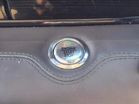 Used 2018 Lincoln Navigator Black Label image 24