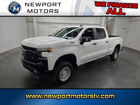 Used 2020 Chevrolet Silverado 1500 LT Trail Boss AWD/4WD image 1