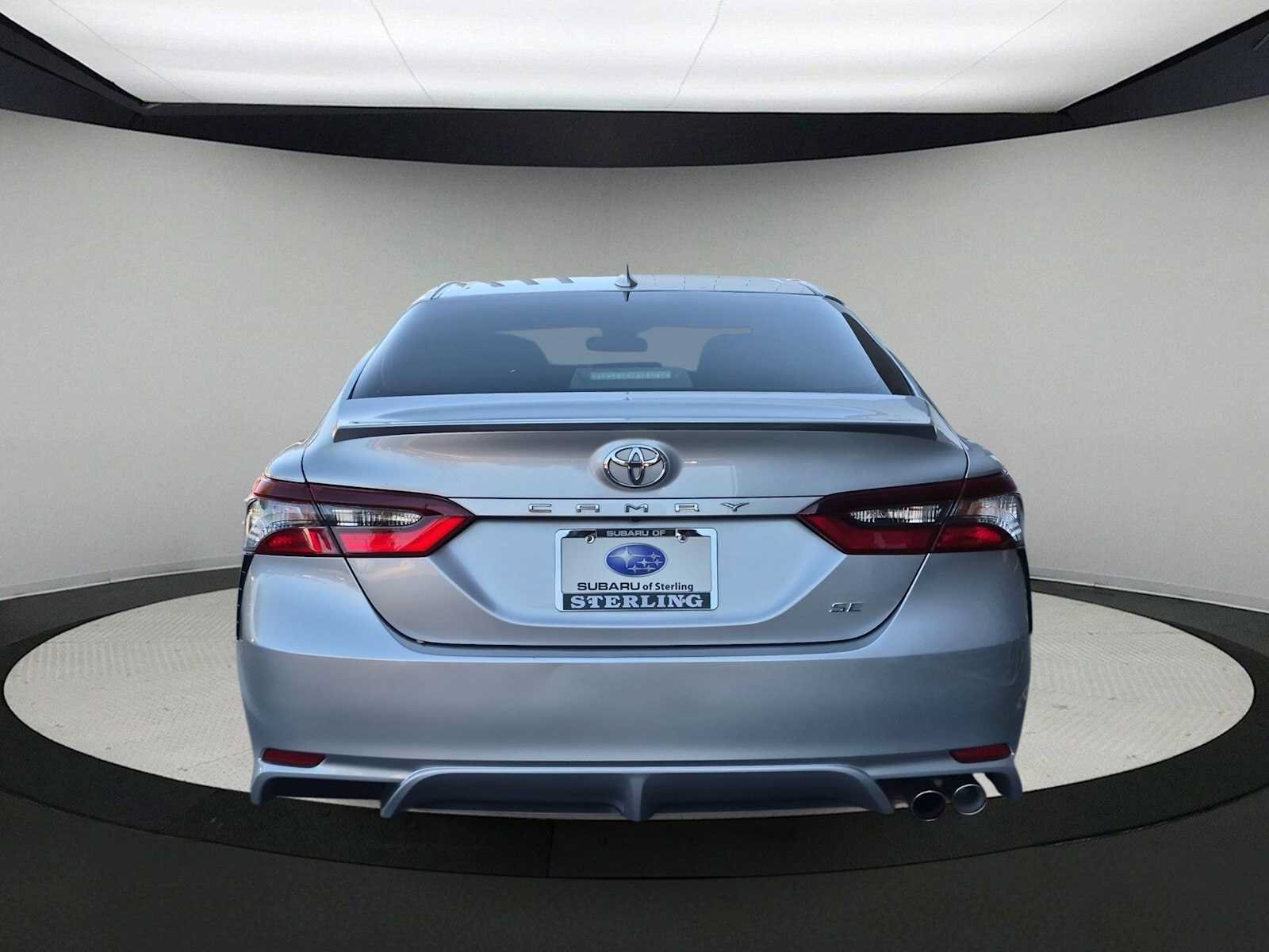 Used 2023 Toyota Camry SE FWD image 7