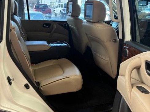Used 2018 Nissan Armada Platinum w/ Captain Seat Package RWD image 40