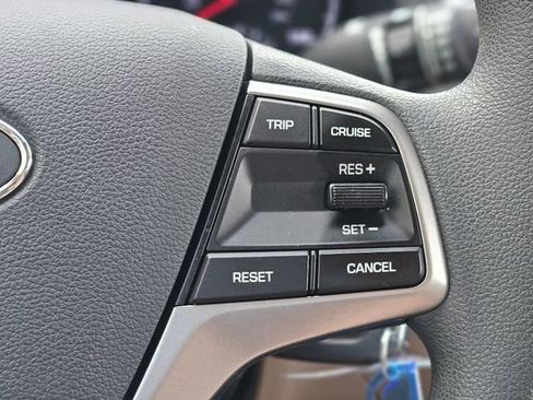 Used 2022 Hyundai Accent SEL image 18