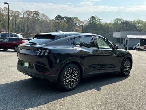New 2026 Ford Mustang Mach-E Premium image 7
