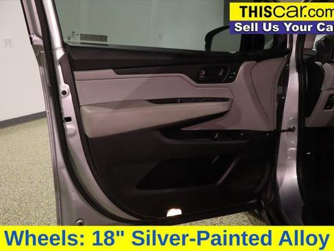 Used 2018 Honda Odyssey EX-L image 27