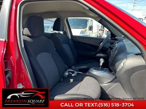 Used 2015 Nissan Juke S image 32