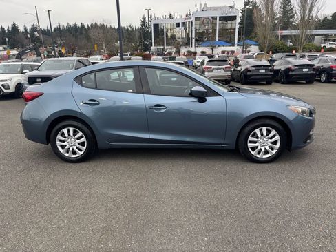 Used 2014 MAZDA MAZDA3 i Sport image 4