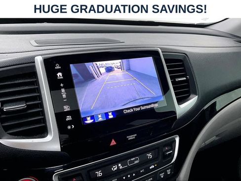 Used 2017 Honda Pilot Touring image 23